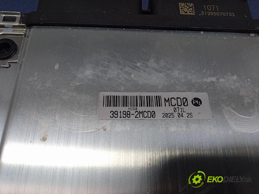 Kia Xceed 2025 riadiaca jednotka Motor: 39199-2M075