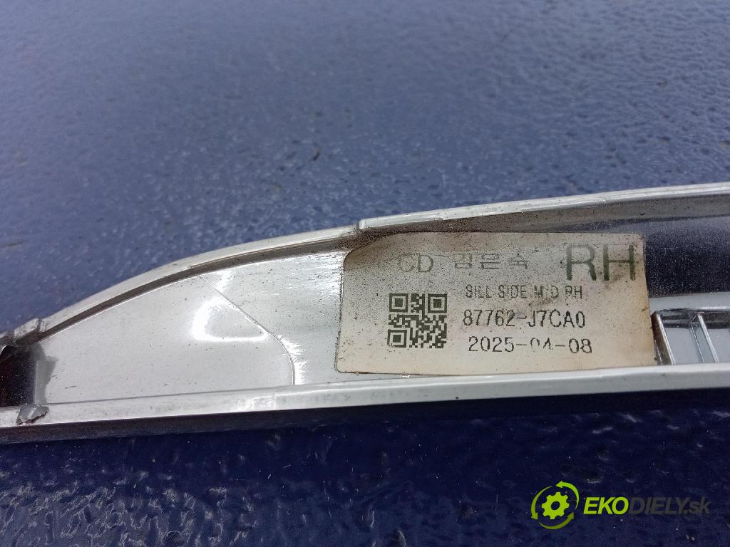 Kia Xceed 2025 lišta Dekoratívne: 87762-j7CA0