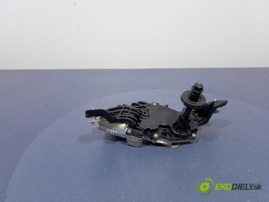 Kia Xceed 2025 motor: Stierače: zad 98700-J7800