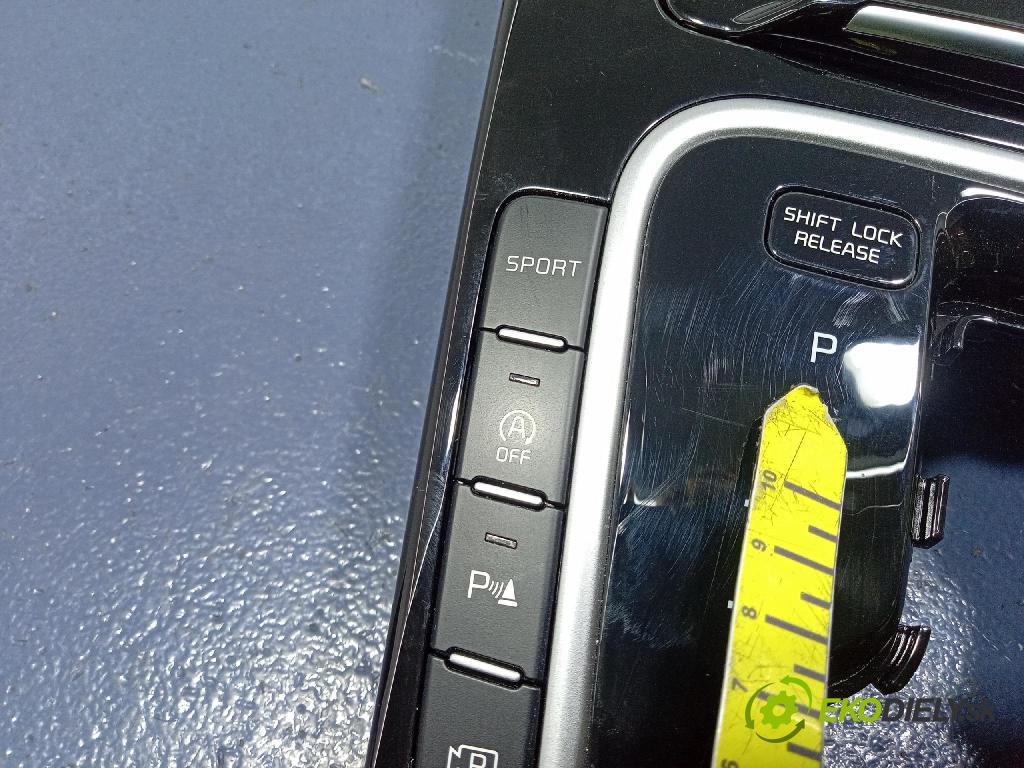 Kia Xceed 2025 kastlík 84675-J7BA0