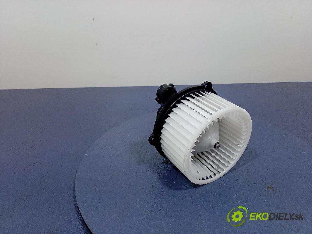 Kia Xceed 2025 ventilátor Vzduch: EB1D1NXJAA