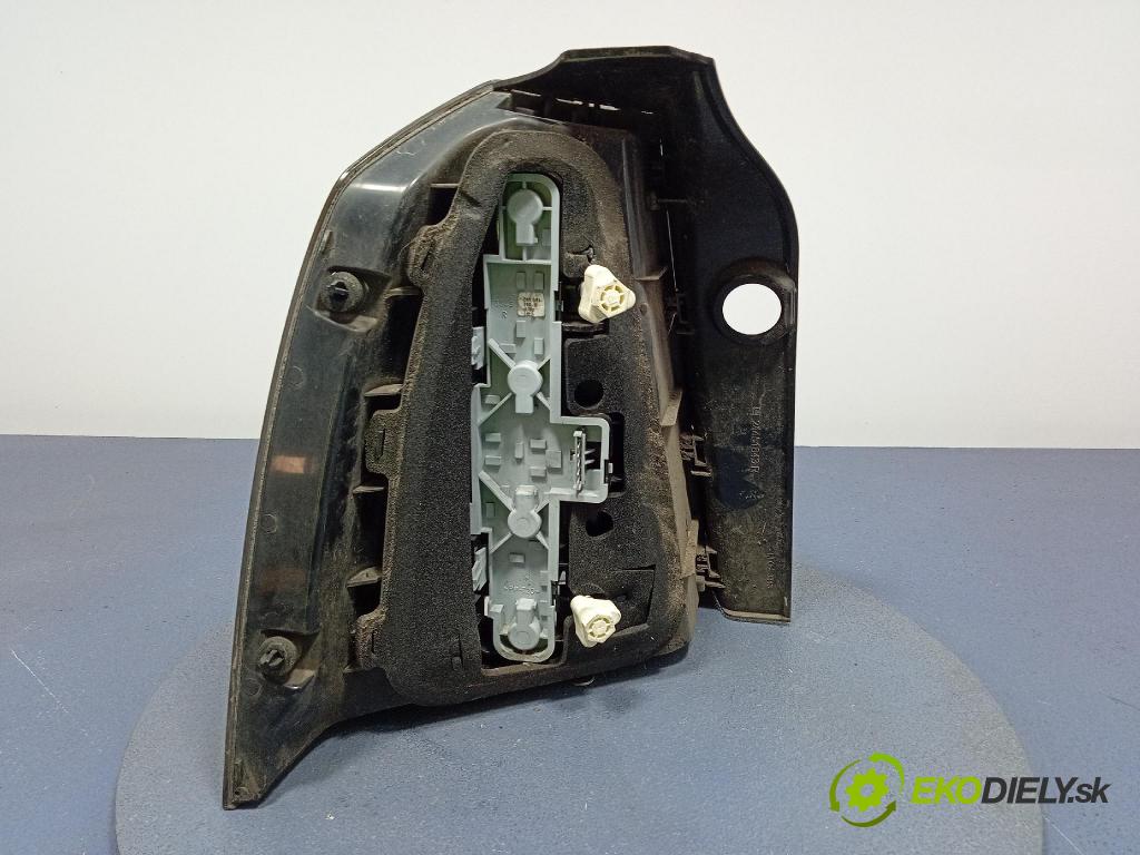 Opel Zafira 2006 svetlo / reflektor zad Prava: Vonkajsia: 24451843R