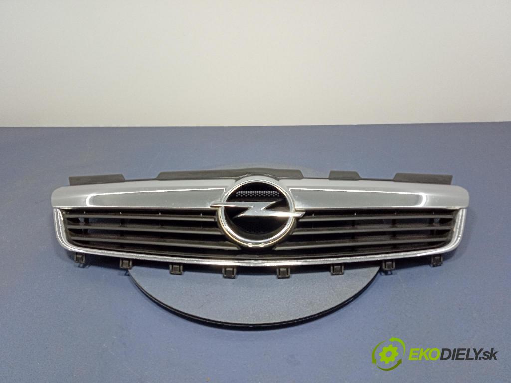 Opel Zafira 2006 miežka / Gril: 13136136