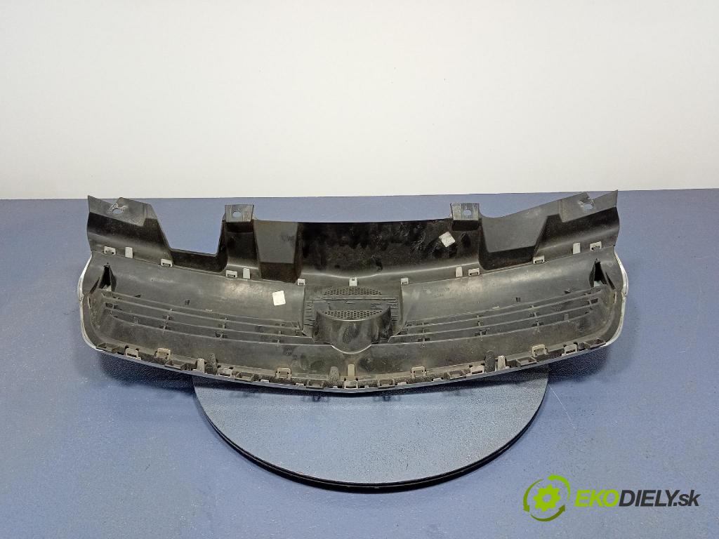 Opel Zafira 2006 miežka / Gril: 13136136