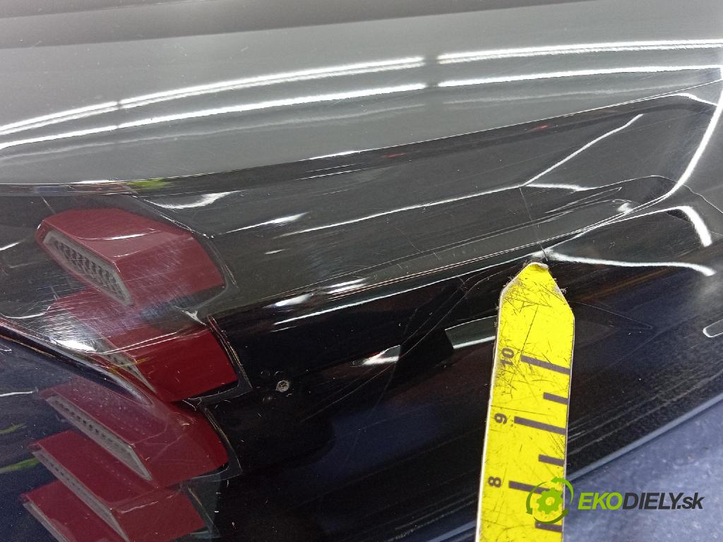 Kia Xceed 2025 svetlo / reflektor zad Prava: Vonkajsia: 92402J7800
