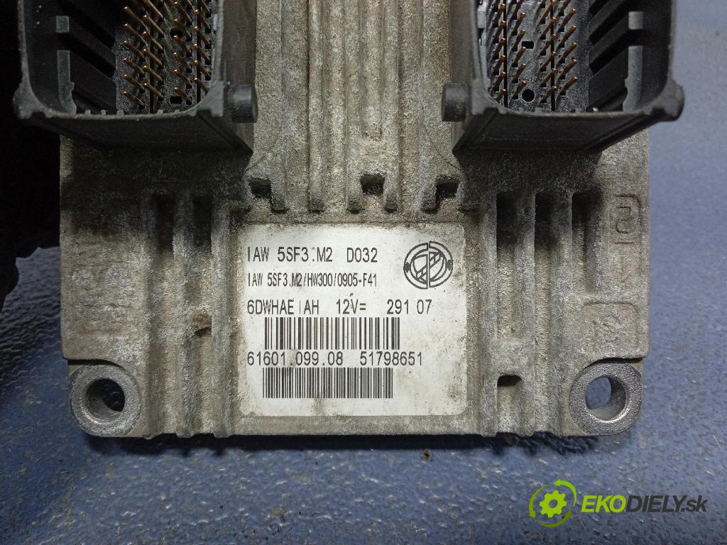 Fiat Punto 2008 riadiaca jednotka Motor: 51798651