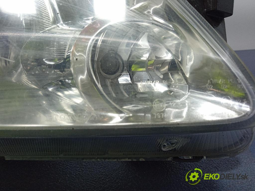 Honda Cr-v 2002 Reflektor: v pravo: 01