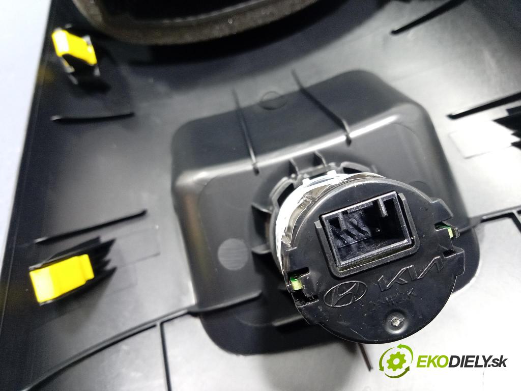 Kia Xceed 2025 GRIDS: Prúd vzduchu: Vzduch: 97040-j7000