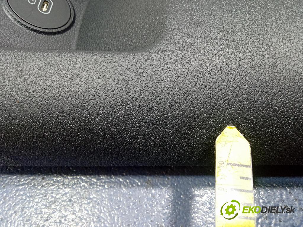 Kia Xceed 2025 GRIDS: Prúd vzduchu: Vzduch: 97040-j7000