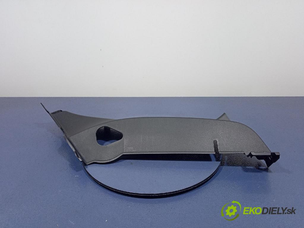 Kia Xceed 2025 kryt Plast: Interiéry: 85896-J7700