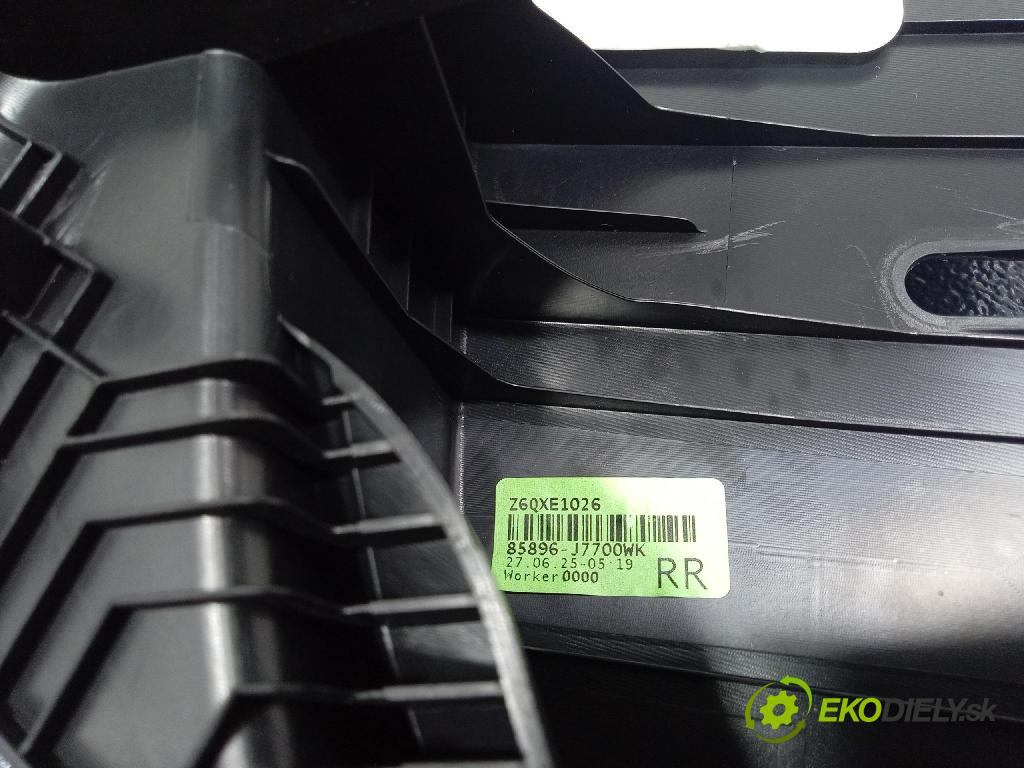 Kia Xceed 2025 kryt Plast: Interiéry: 85896-J7700