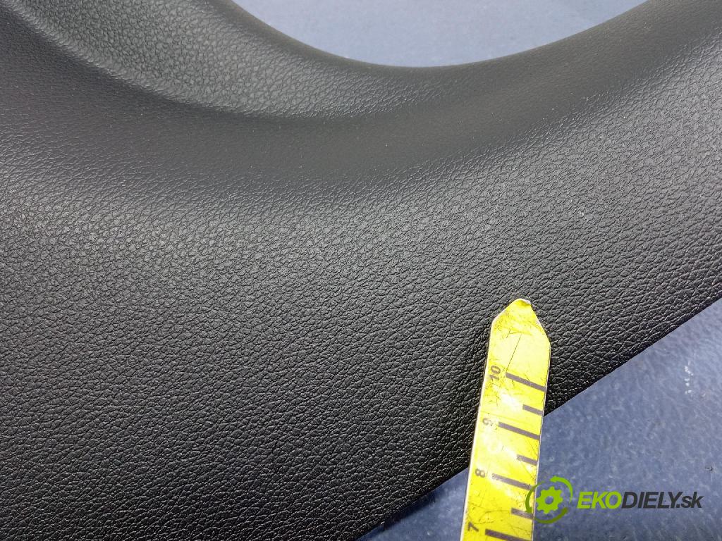 Kia Xceed 2025 kryt Plast: Interiéry: 85824-J7000