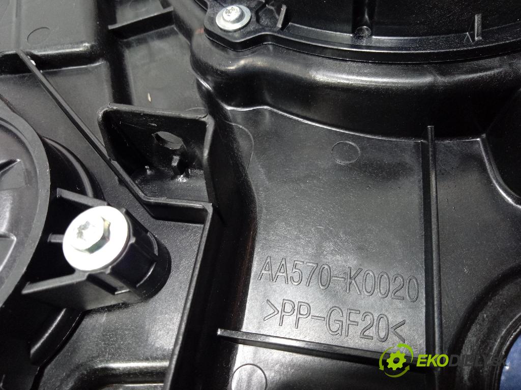 Kia Xceed 2025 mechanizmus okna Okná: zad Vľavo: 83470-j7315