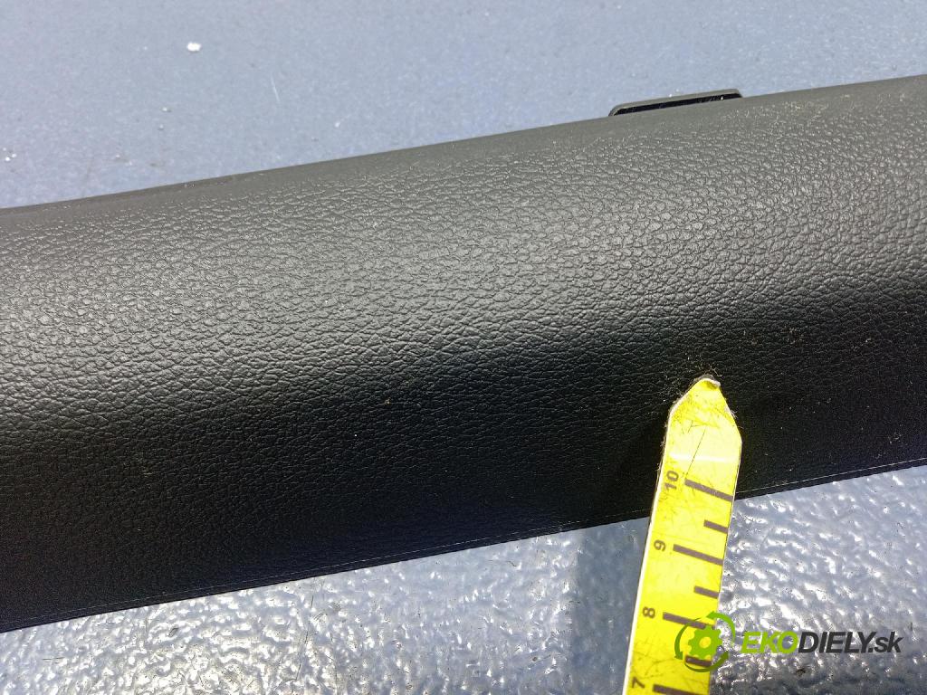 Kia Xceed 2025 kryt Plast: Interiéry: 85881-J7000