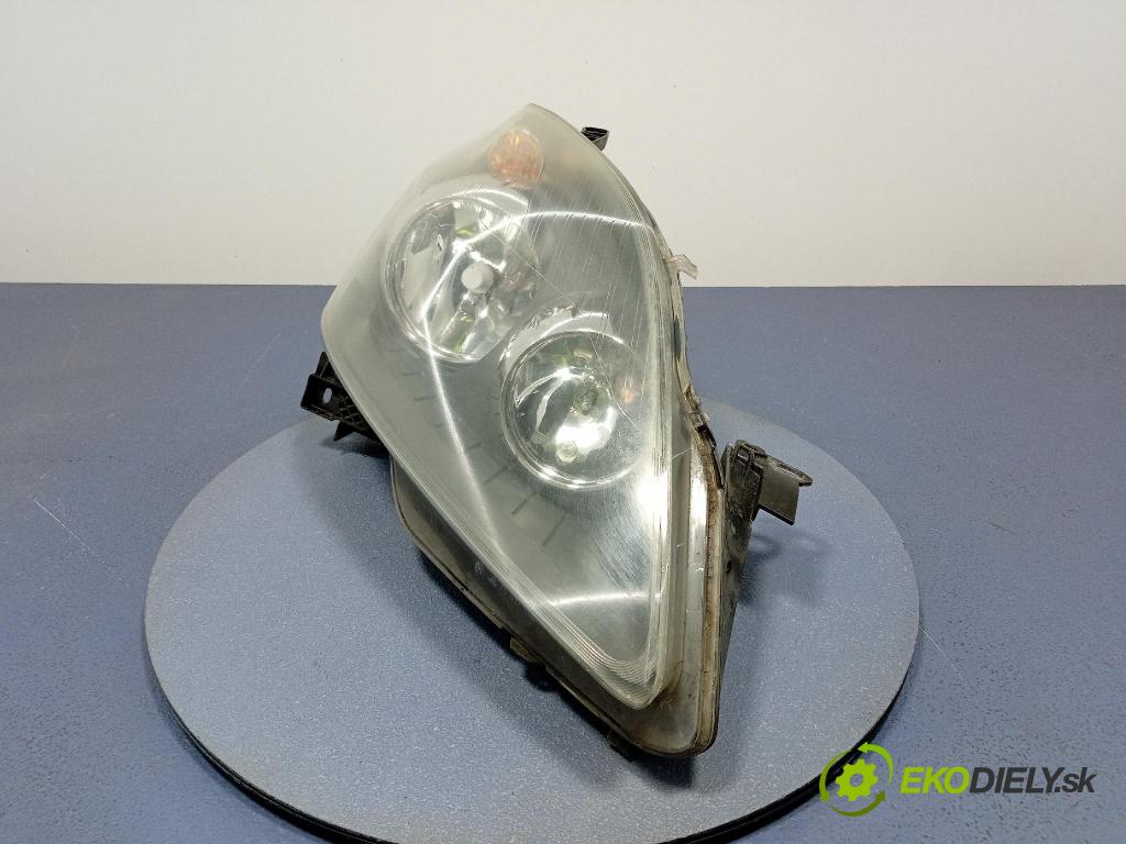 Opel Zafira 2006 Reflektor: v pravo: 24451053