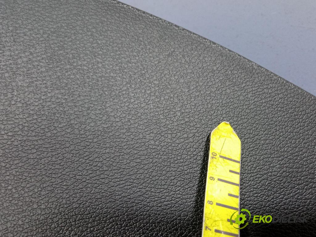 Kia Xceed 2025 kryt Plast: Interiéry: 84617-J7010