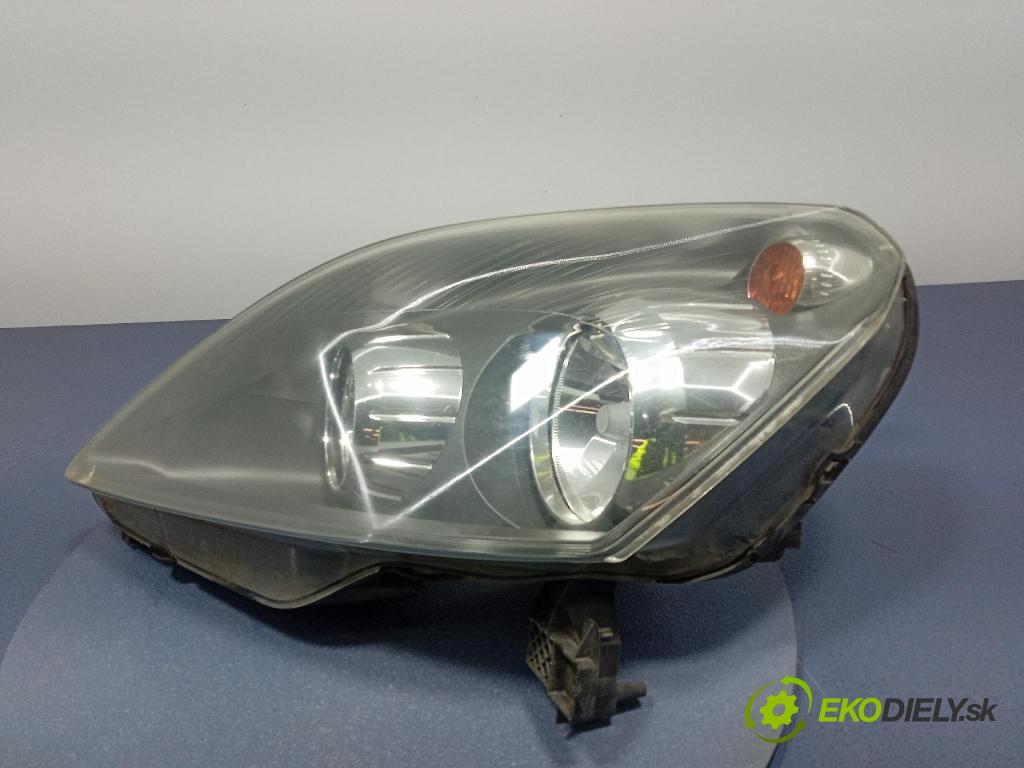 Opel Zafira 2006 Reflektor: Vľavo: 24451052