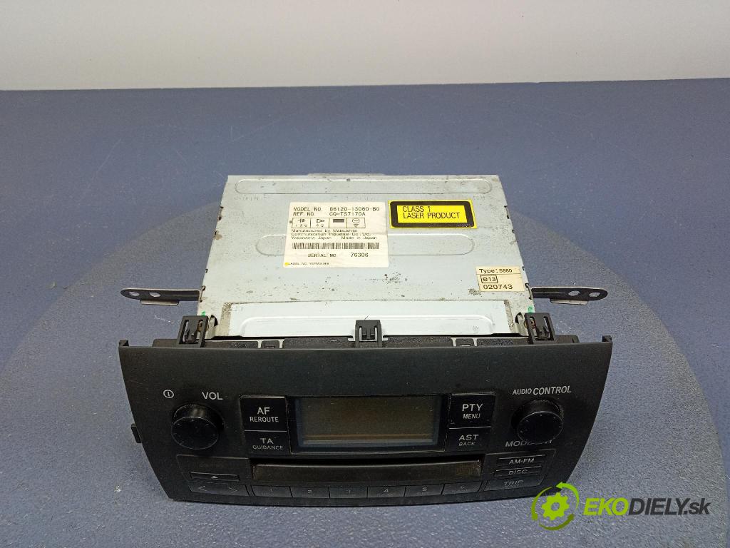 Toyota Corolla verso 2002 Radio I Navigácia: 86120-13060-B0