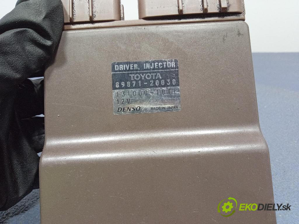 Toyota Corolla verso 2002 riadiaca jednotka Motor: 89871-20030