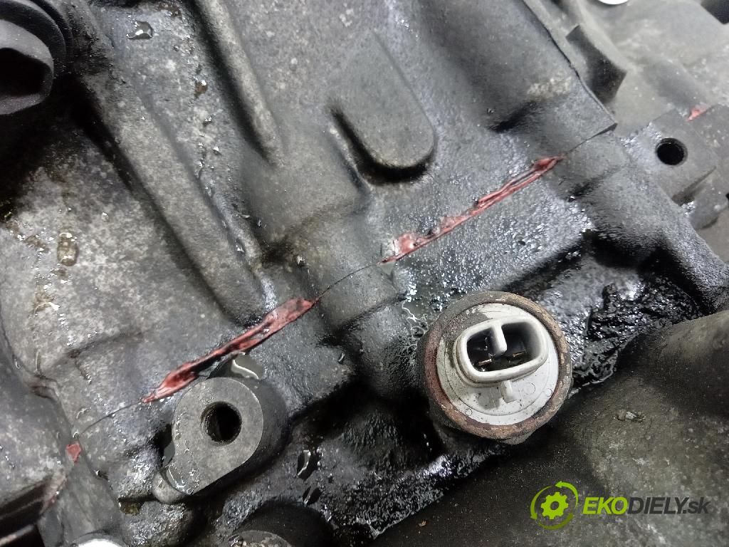 Toyota Corolla verso 2002 prevodovka Manualna E350C