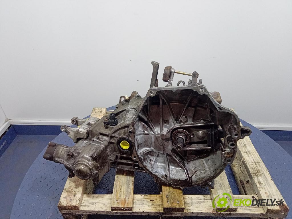 Honda Cr-v 2002 prevodovka Manualna Z2M1