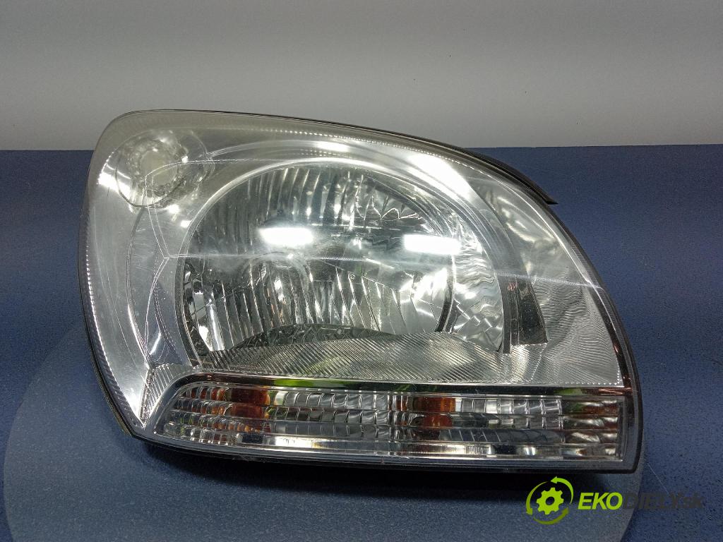 Kia Sportage 2005 Reflektor: v pravo: 92101-1F0