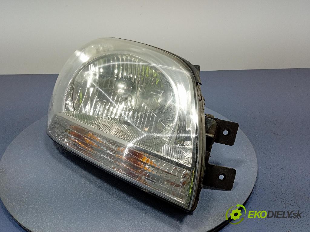 Kia Sportage 2005 Reflektor: v pravo: 92101-1F0
