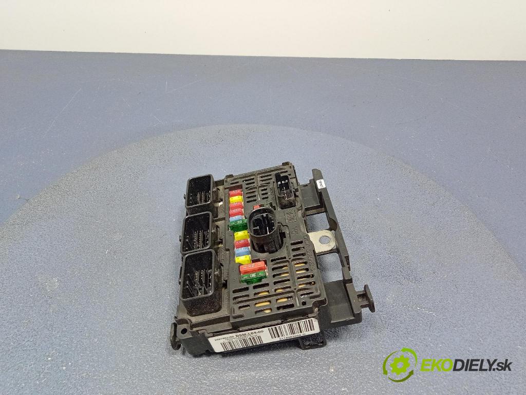 Citroen C5 2006 skrinka Poistky: 9661682780