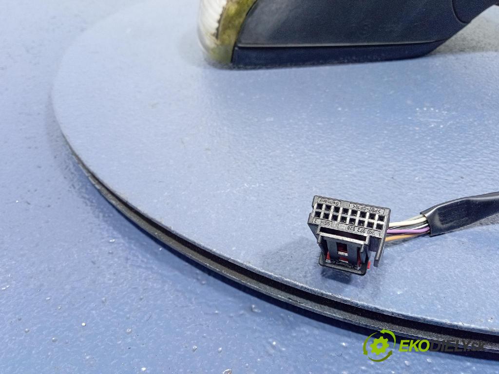 Vw Touran 2004 zrkadlo pravé