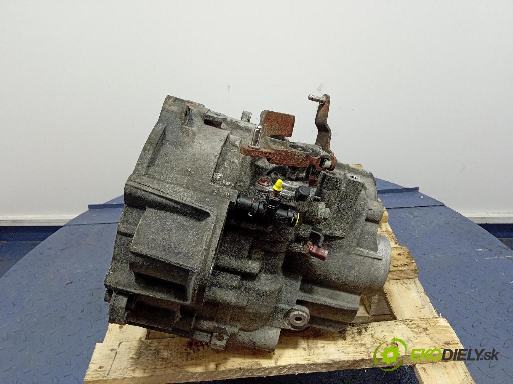 Vw Touran 2004 prevodovka Manualna KXD
