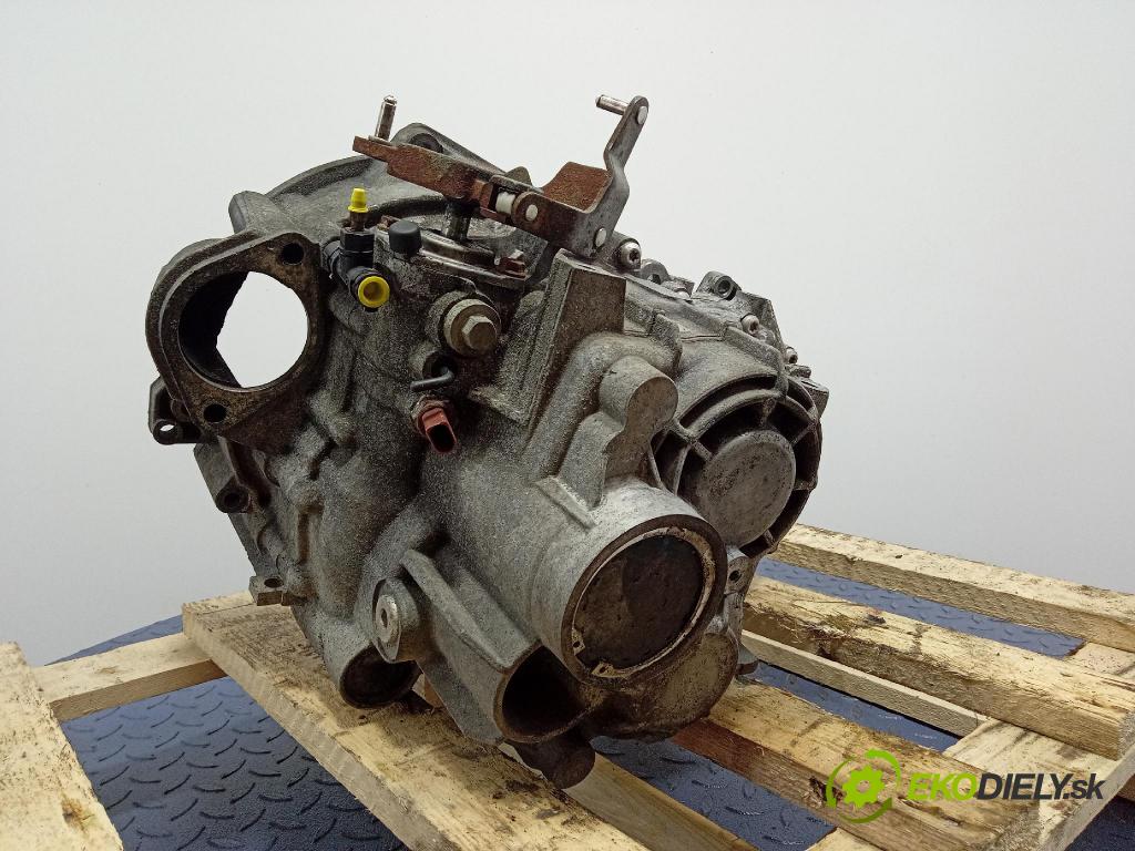 Vw Touran 2004 prevodovka Manualna KXD