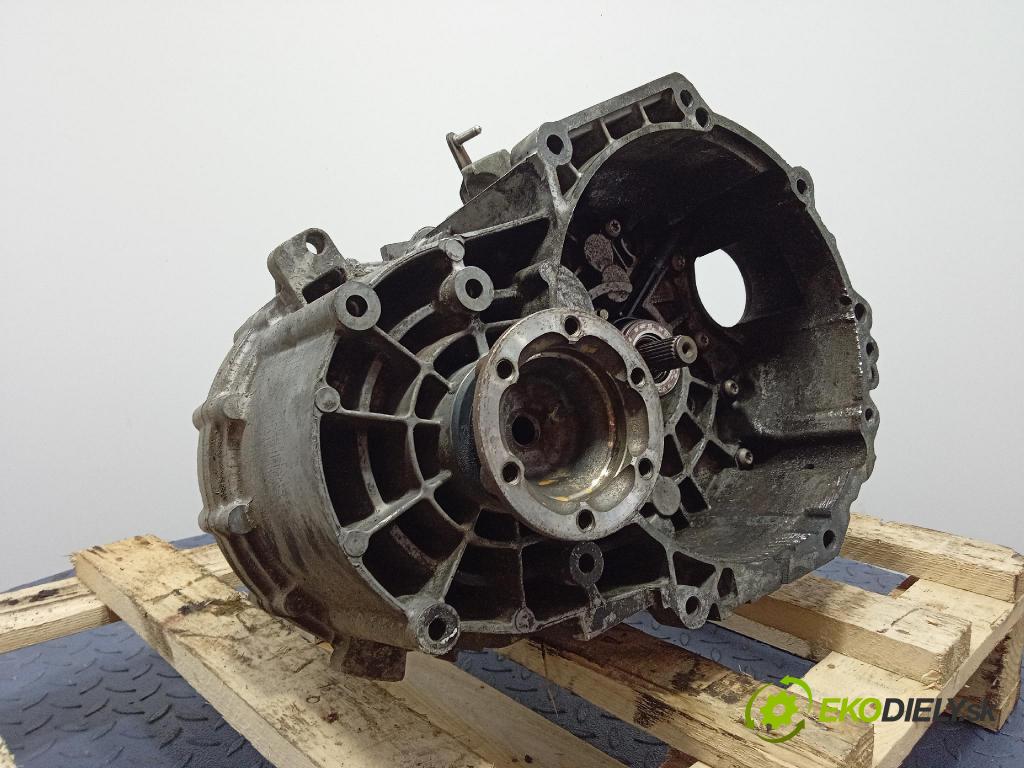 Vw Touran 2004 prevodovka Manualna KXD