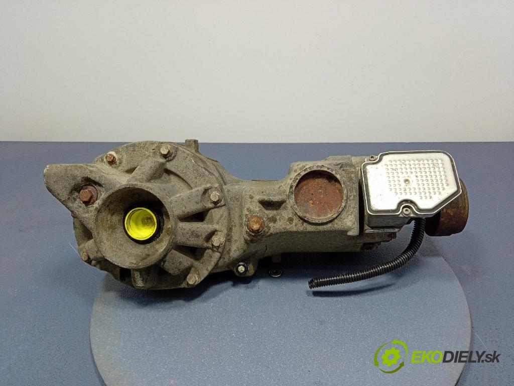 Volvo XC90 2006 Most: Zadný: 01023869