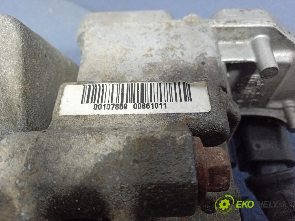 Volvo XC90 2006 Most: Zadný: 01023869