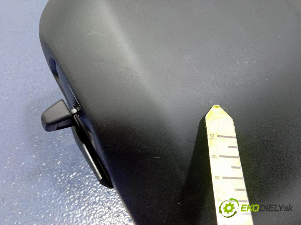 Bmw X5 2019 kryt Plast: Interiéry: 7952182
