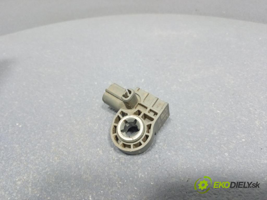 Volvo V40 2016 snímač Vplyv: / Ochrana: Chodci.: 31387891