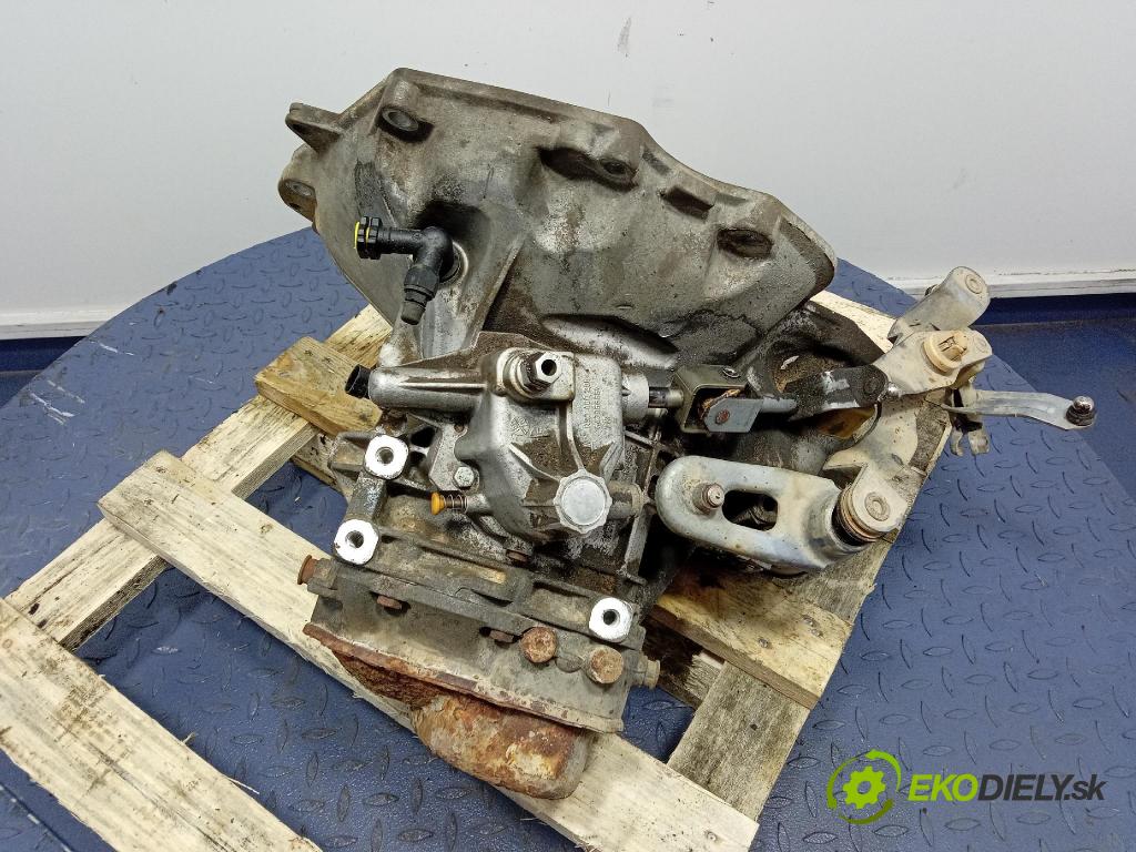 Opel Corsa 2007 prevodovka Manualna F13MW429