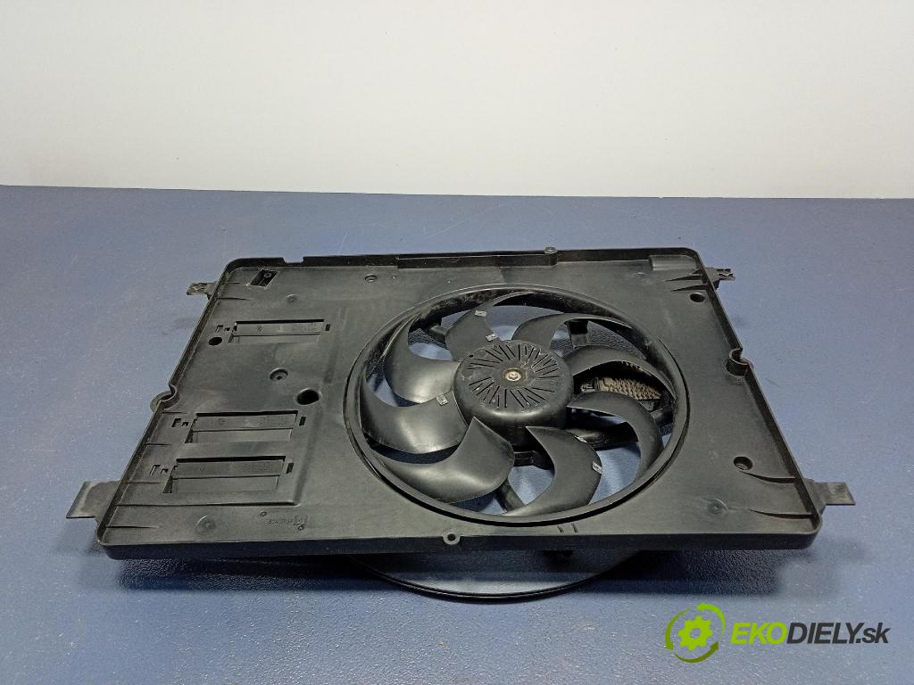 Volvo V40 2016 Ventilátor Chladič: 31439882