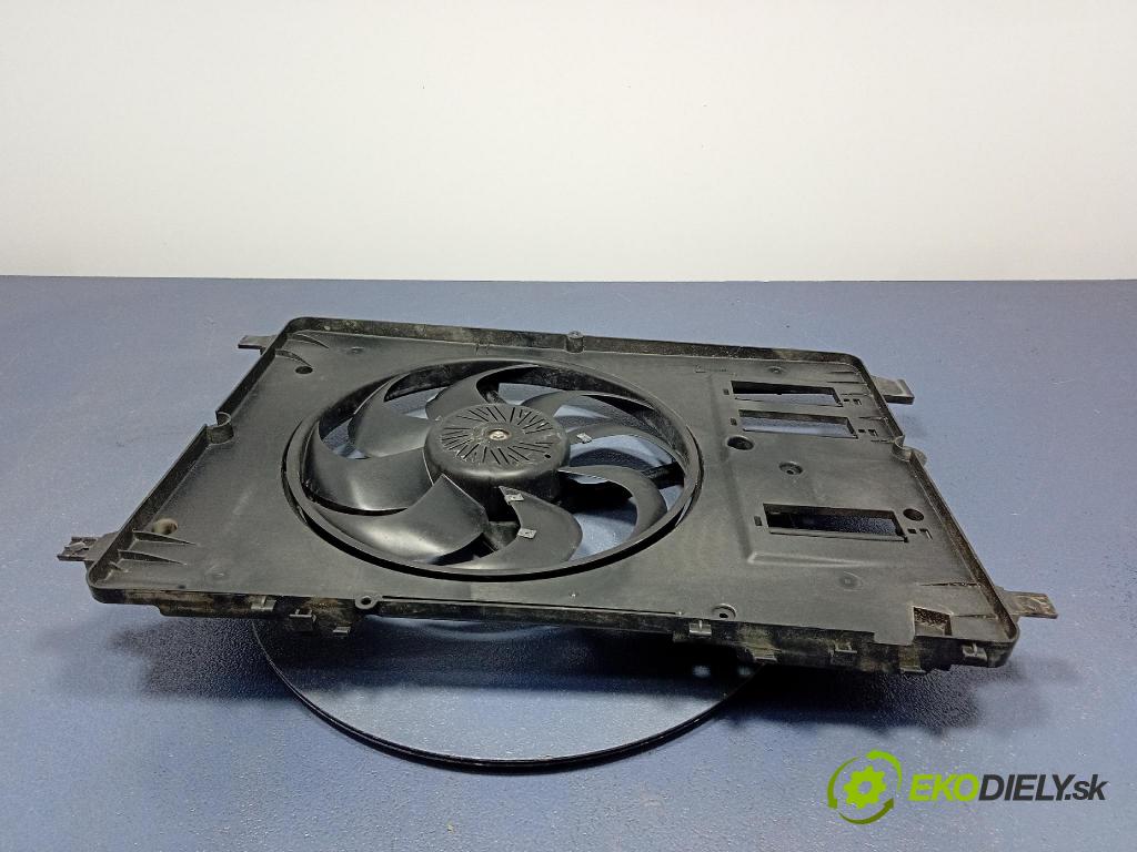 Volvo V40 2016 Ventilátor Chladič: 31439882