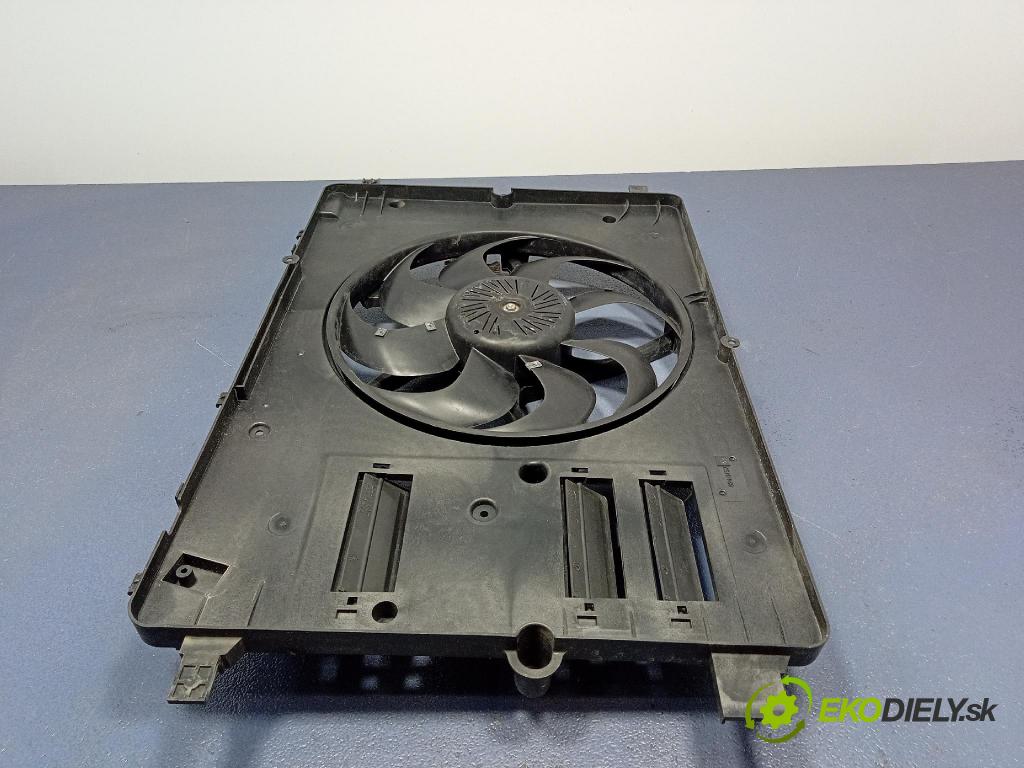 Volvo V40 2016 Ventilátor Chladič: 31439882