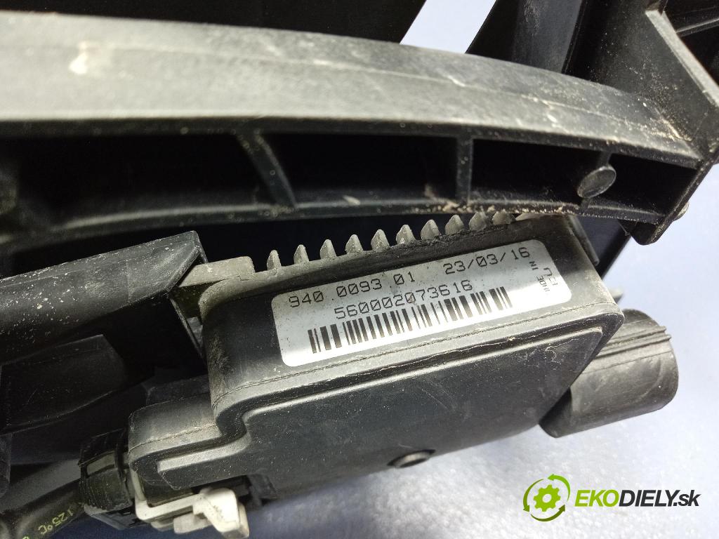 Volvo V40 2016 Ventilátor Chladič: 31439882