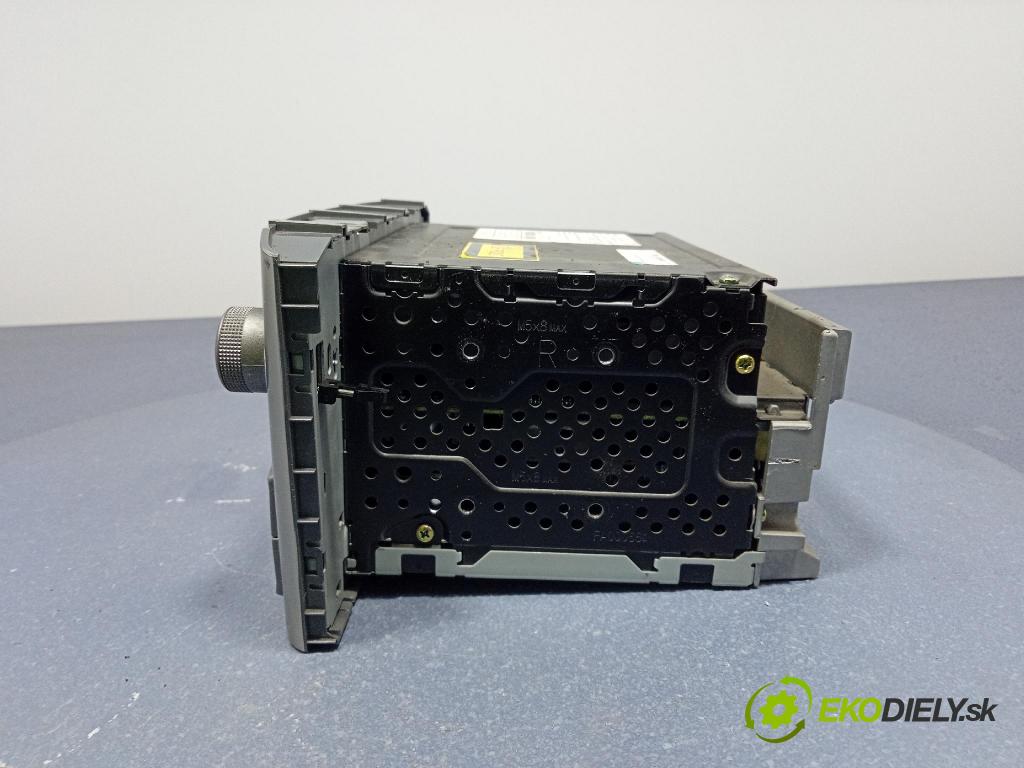 Toyota Avensis 2005 Radio I Navigácia: 86120-05080