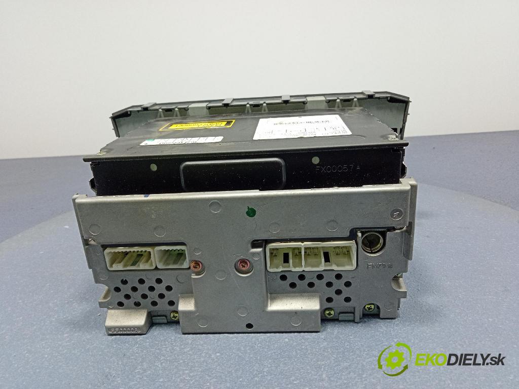 Toyota Avensis 2005 Radio I Navigácia: 86120-05080