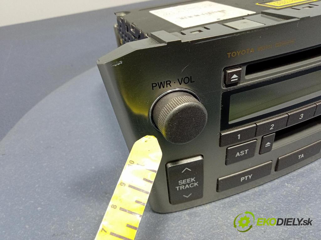 Toyota Avensis 2005 Radio I Navigácia: 86120-05080