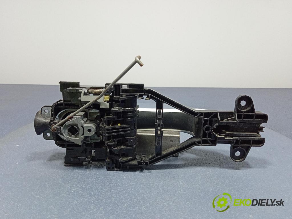 Volvo V40 2016 rukoväť Predné ľavá 31440082