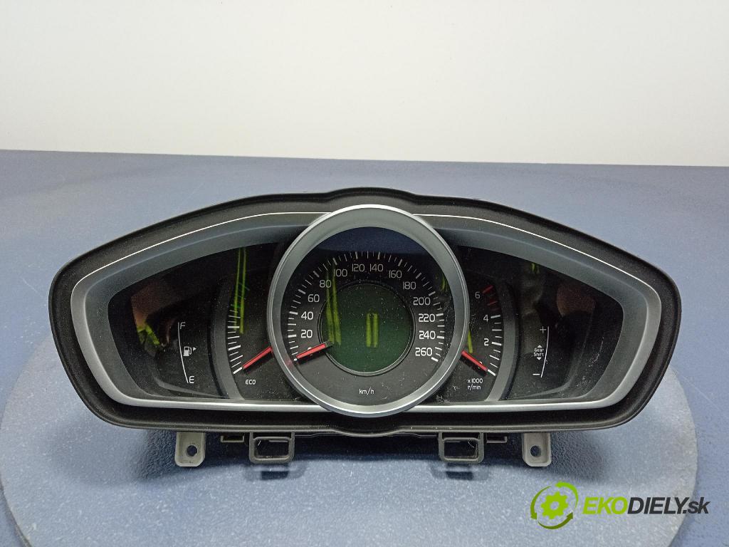 Volvo V40 2016 prístrojovka/ budíky 31453103