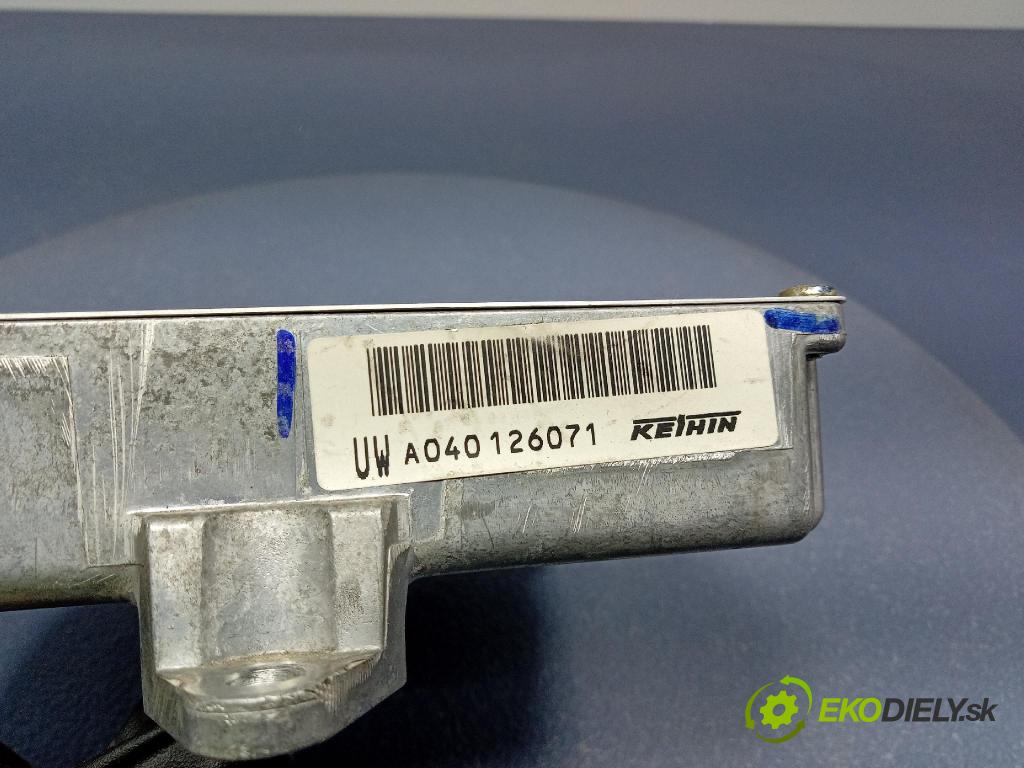 Honda Accord 2005 riadiaca jednotka Motor: 37820-RAD-A04