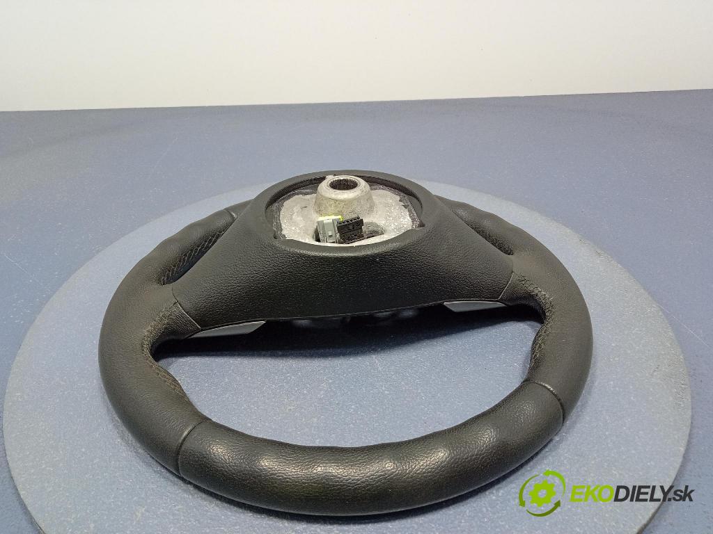 Bmw Seria 1 2005 volant 6795570