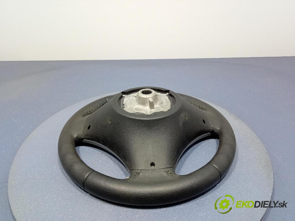 Bmw Seria 1 2005 volant 6795570
