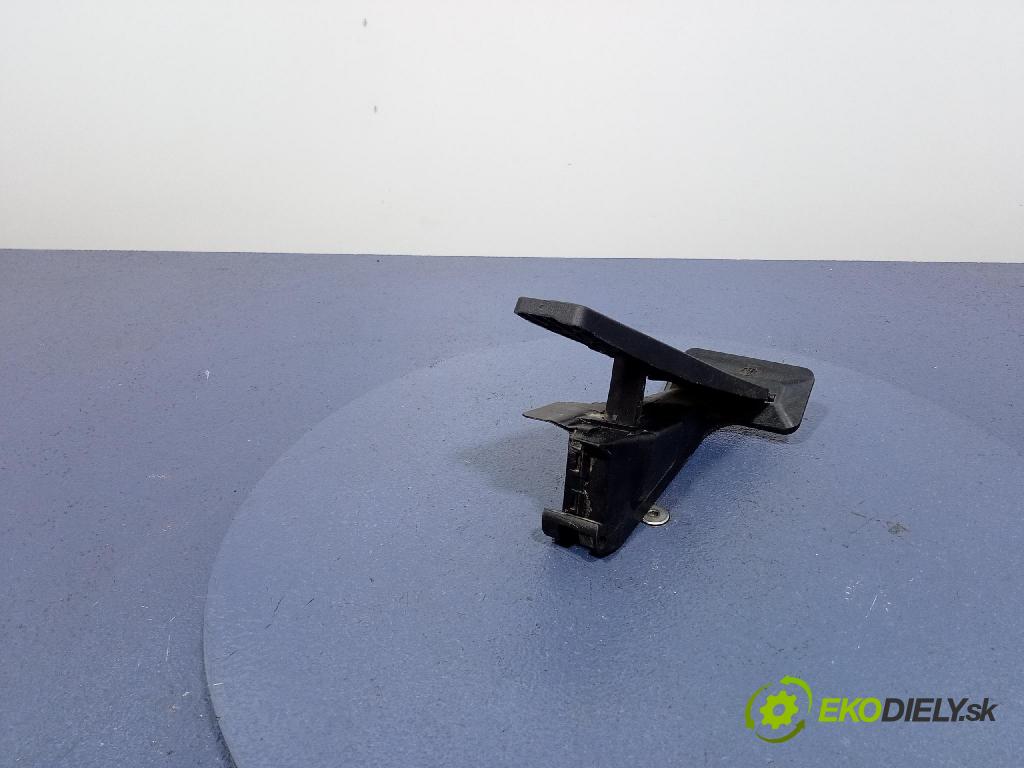 Bmw X5 2019 pedal Plyn: 6871053